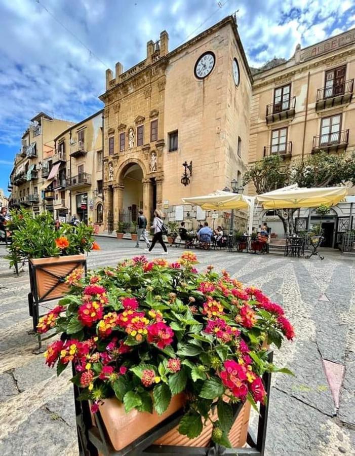 Familyholidays La Finestra Di Fronte تْشيفالو المظهر الخارجي الصورة
