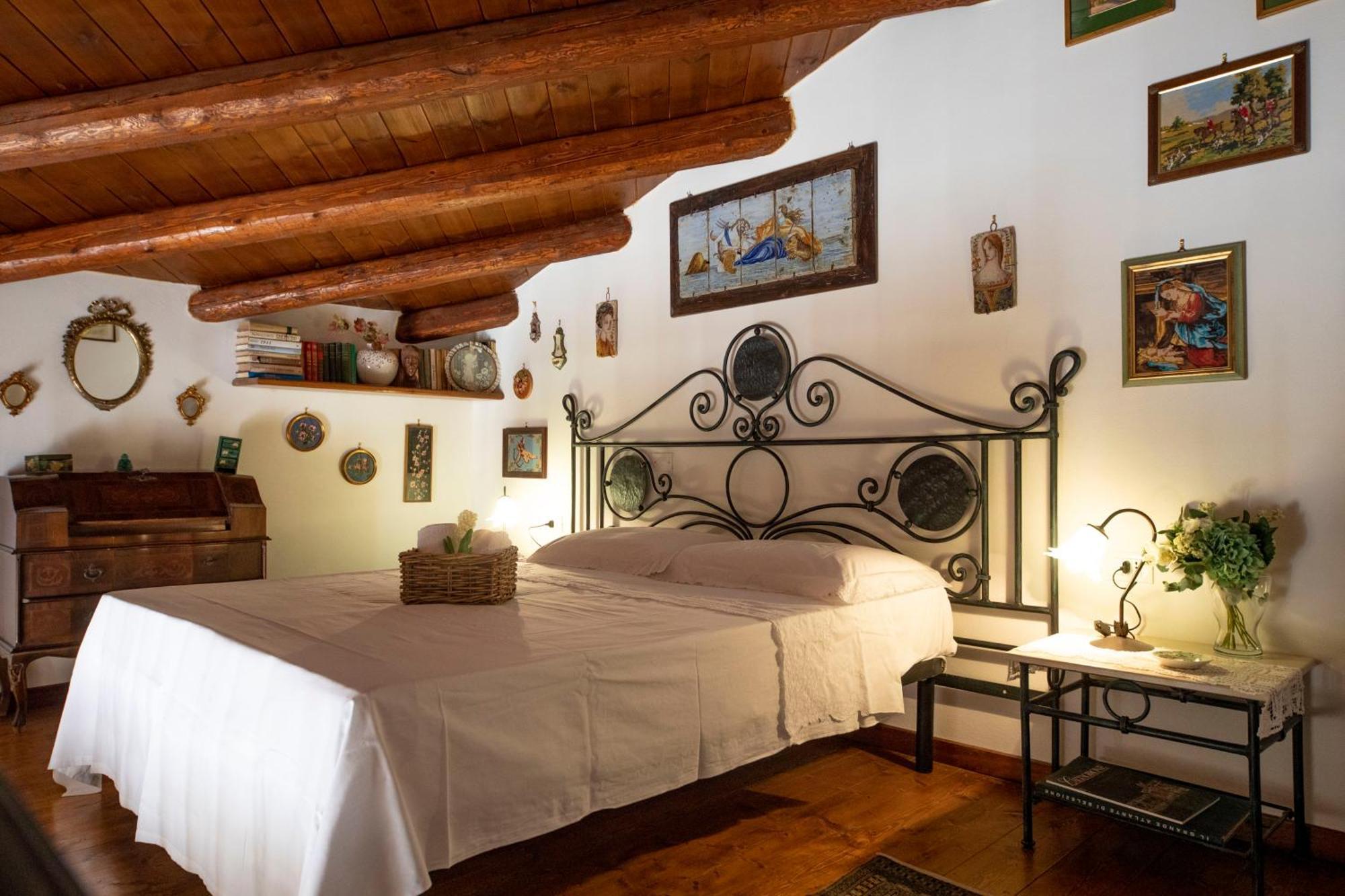 Familyholidays La Finestra Di Fronte تْشيفالو المظهر الخارجي الصورة