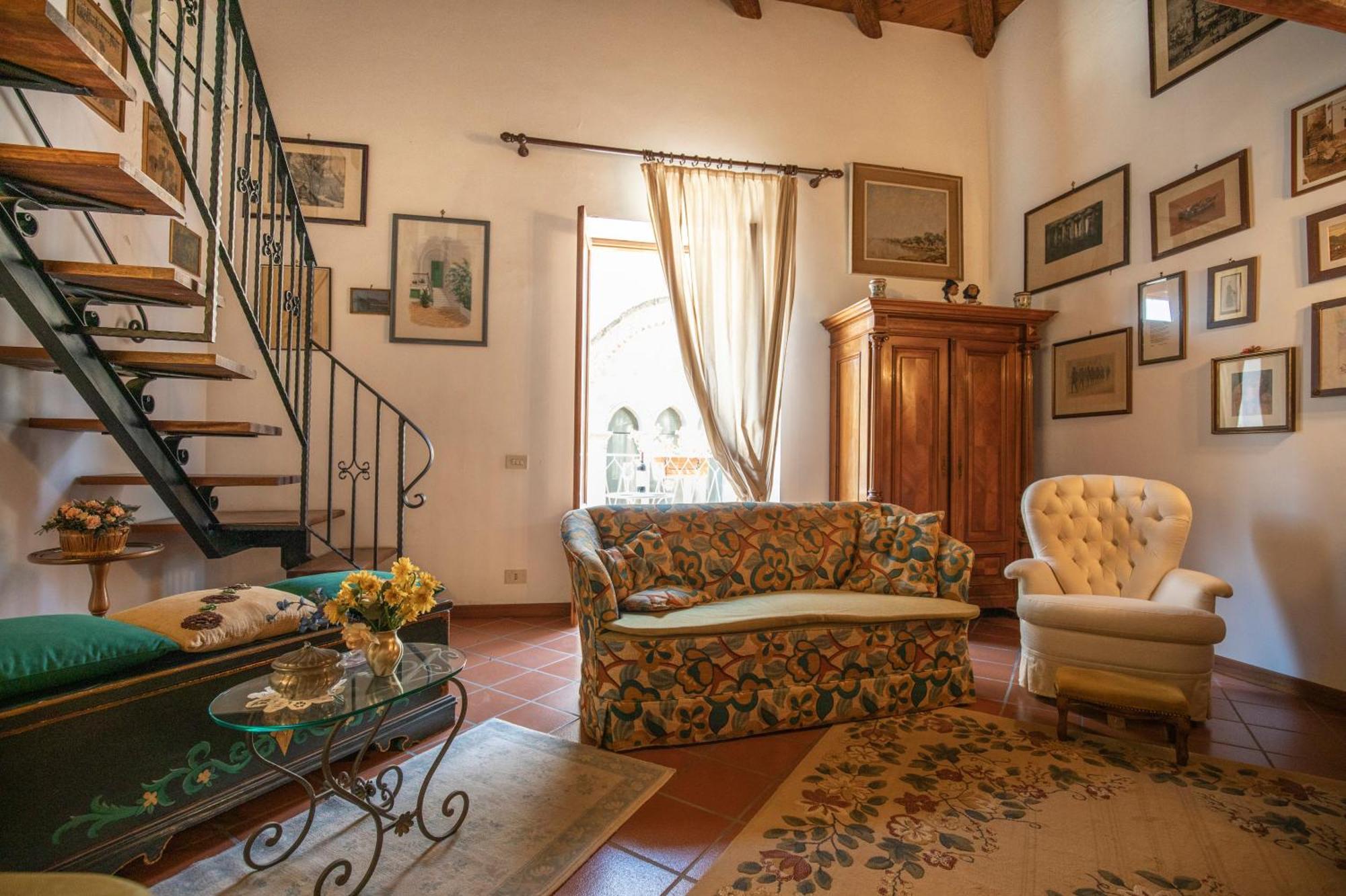 Familyholidays La Finestra Di Fronte تْشيفالو المظهر الخارجي الصورة