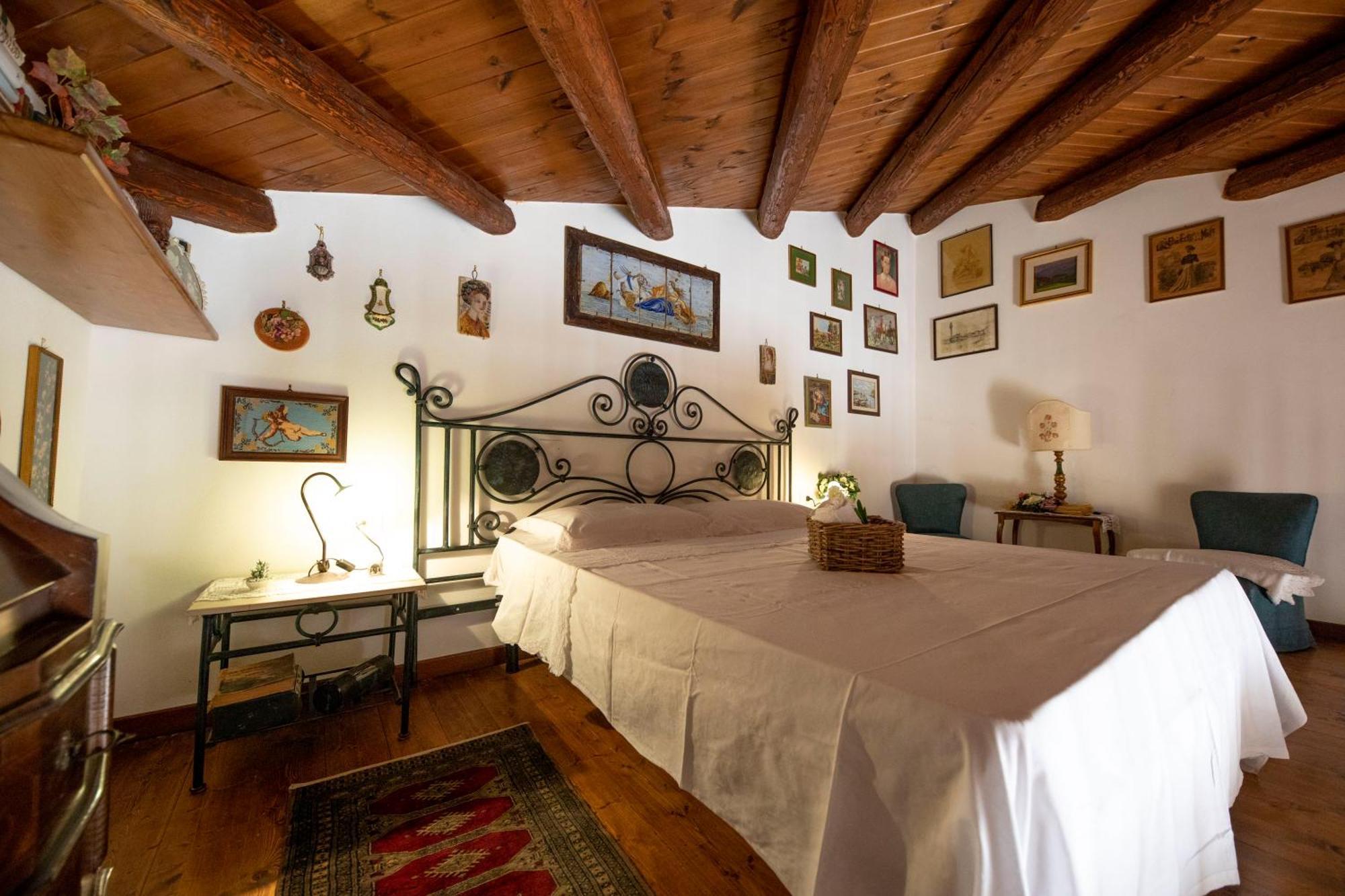 Familyholidays La Finestra Di Fronte تْشيفالو المظهر الخارجي الصورة